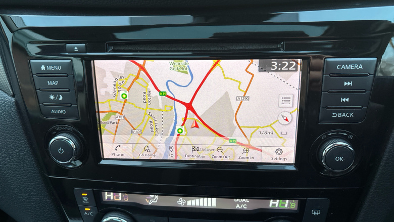 Nissan Qashqai 1.3 DiG-T N-Connecta 5dr Petrol Hatchback